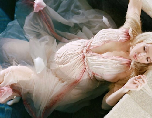 Ellie Goulding, la gravidanza: Instagram VS Realtà Schermata 2021 04 02 alle 10.32.09 Ellie Goulding, la gravidanza: Instagram VS Realtà