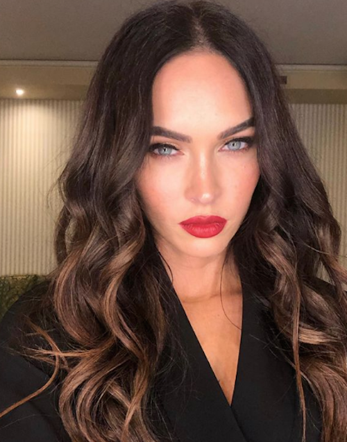 Schermata 2021 04 21 alle 08.31.49 Megan Fox, selfie sul set di Till Death