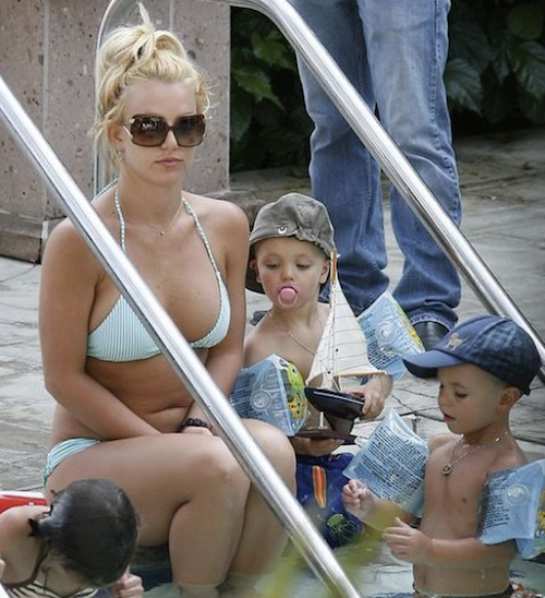 Britney Spears riflette sullessere diventata mamma da giovane Schermata 2021 05 27 alle 14.32.50 Britney Spears riflette sullessere diventata mamma da giovane