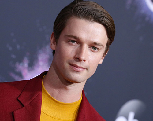 patrick Patrick Schwarzenegger mostra il suo nuovo fisico su IG