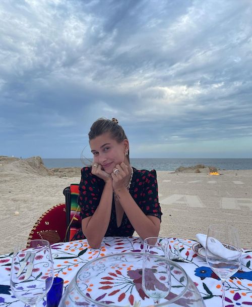 Hailey Baldwin, weekend con le amiche 200230438 891927798072873 6044370896007466148 n Hailey Baldwin, weekend con le amiche