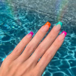 megan fox 3 150x150 Megan Fox celebra il Pride con una manicure colorata