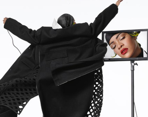 rihanna Rihanna fotografa di sé stessa su Vogue Italia