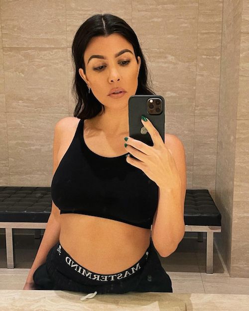 Kourtney Kardashian ha cambiato look 236890441 343857727443447 6219247581807575150 n Kourtney Kardashian ha cambiato look