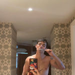 joe jonas 6 150x150 Joe Jonas, le foto del compleanno sono hot