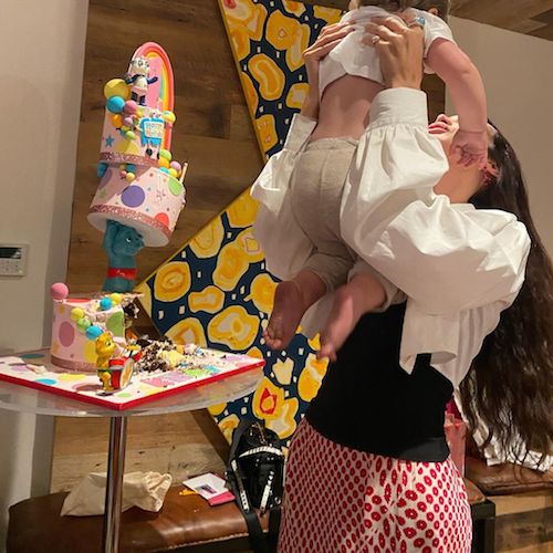 Bella Hadid festeggia il primo compleanno di Khai su Instagram 242293904 914104929501620 3689506301502888283 n Bella Hadid festeggia il primo compleanno di Khai su Instagram