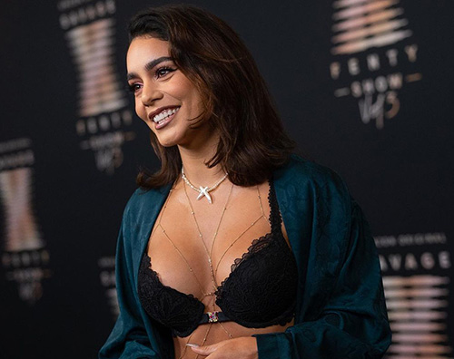 vanessa Vanessa Hudgens, reggiseno a vista per SavageXFenty