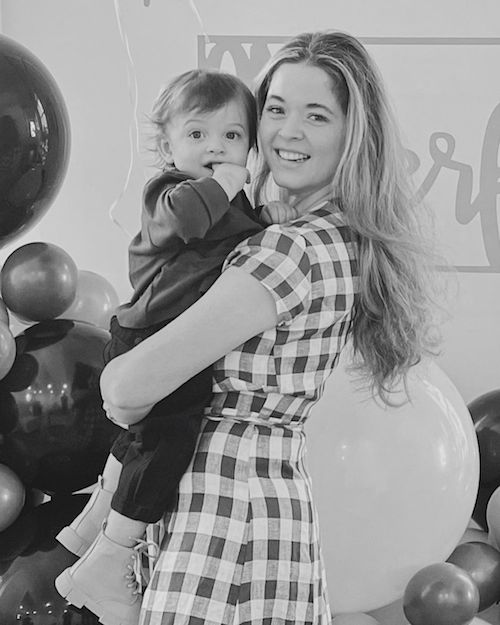 251094041 480276446569369 7713751332163550466 n Sasha Pieterse festeggia il compleanno di Hendrix