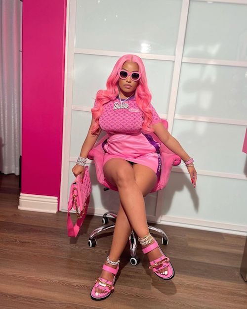 253859262 2363047017164563 5250354953750862130 n Nicki Minaj è pink su Instagram