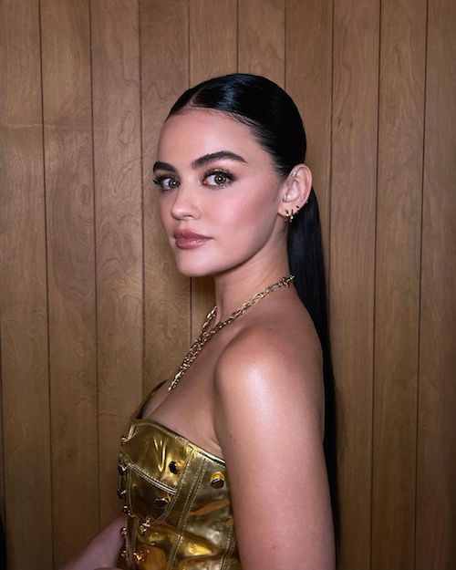 Lucy Hale cambia look per una sera 255126988 310429487311683 6065198201452023656 n Lucy Hale cambia look per una sera