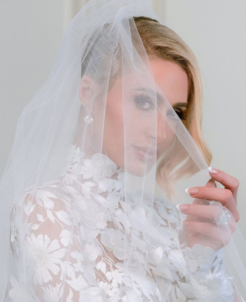 Schermata 2021 11 12 alle 07.23.15 Paris Hilton è una donna sposata!