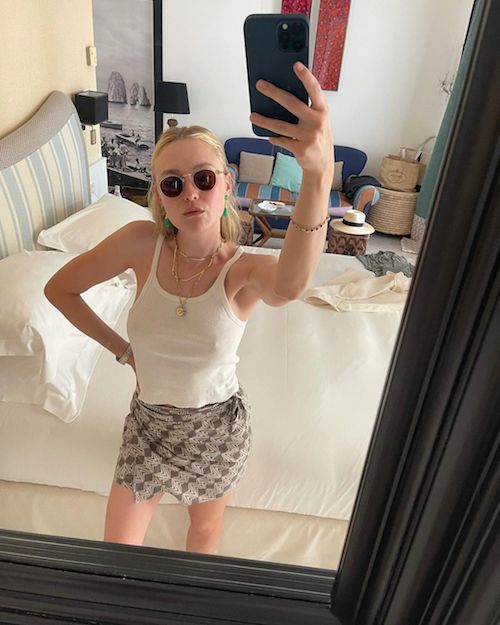 262860004 4634146753367433 7097471627697504801 n Dakota Fanning, la mise è piccante sui social