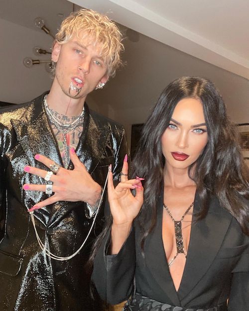 263534728 216211640659740 8976113551685489334 n Machine Gun Kelly e Megan Fox al lancio di UN/ DN LAQR