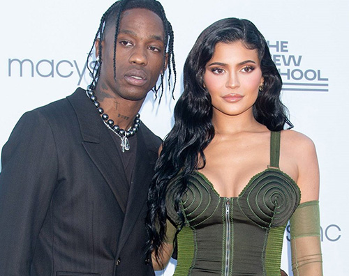 kylie travis Kylie Jenner e Travis Scott ritornano sui social dopo Astrowordl