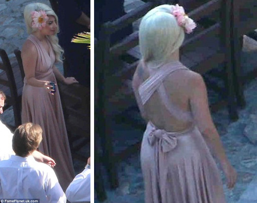gaga2 Lady Gaga è una damigella donore in rosa